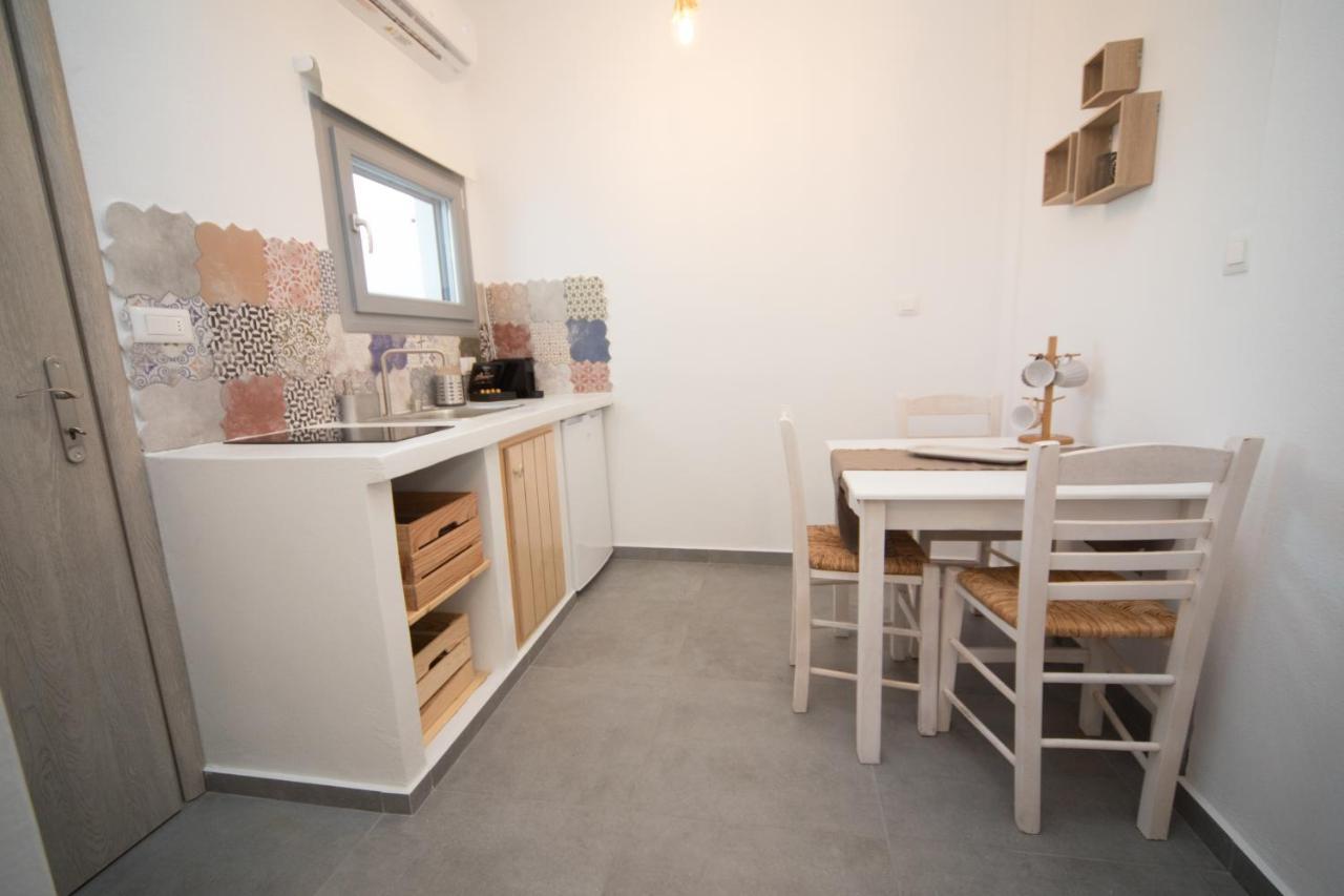 Eunoia Apartments Fira  Eksteriør bilde