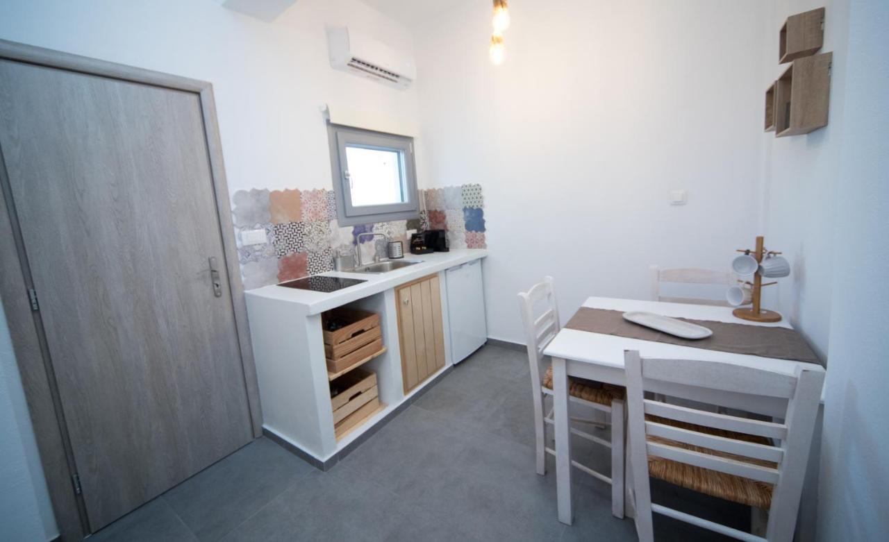 Eunoia Apartments Fira  Eksteriør bilde